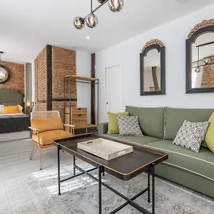  Apartment Puerta Elvira 3000 Spain
