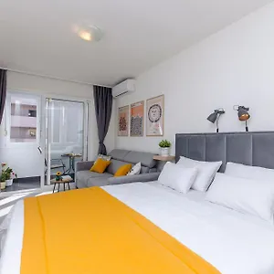  Apartment Side By Side Croatia