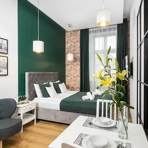  Apartment Beautiful Cracow By Cozyplace Poland